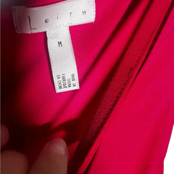 Leith hot pink criss cross front romper size medium from Nordstrom so cute cute - Picture 4 of 6